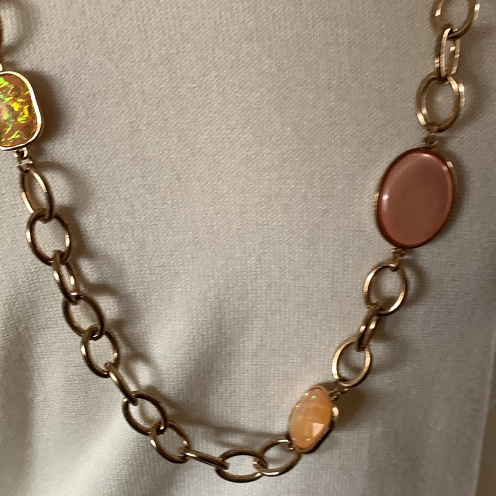 Jewelry - Picture 2 of 3